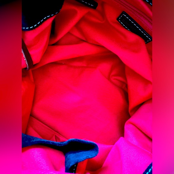 DOONEY and Bourke Handbag (new without tags) - Picture 4 of 10